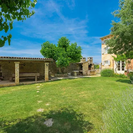 Stancija Negrin By Interhome וילה