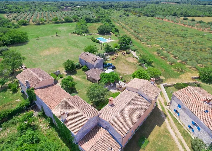 Βίλα Stancija Negrin By Interhome