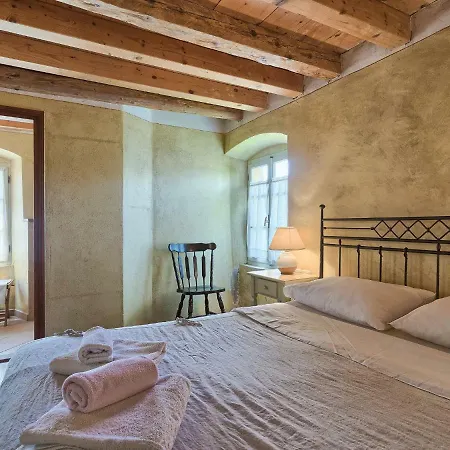 Stancija Negrin By Interhome