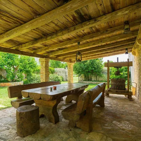 Villa Stancija Negrin By Interhome