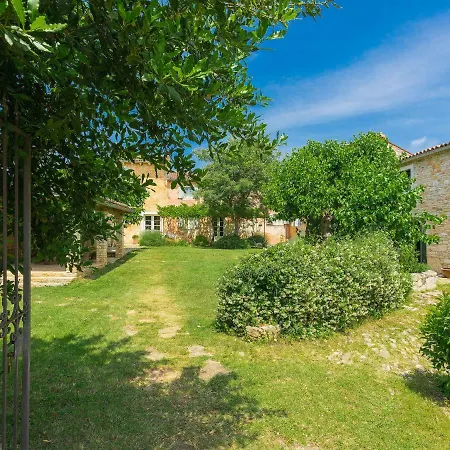 Stancija Negrin By Interhome Villa *